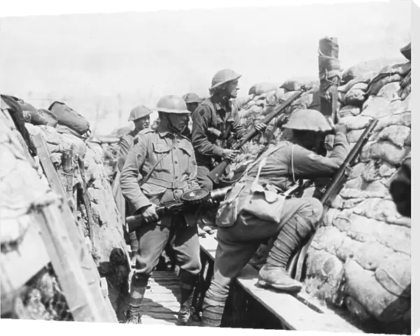 Australian troops in trench, near Armentieres, France, WW1