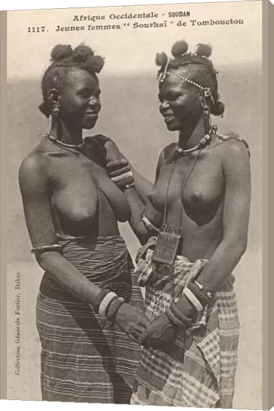 Mali, Africa - Young women from Timbuktu