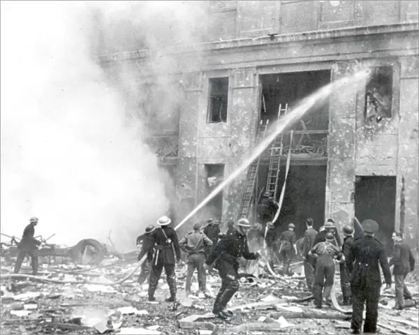 NFS (London Region) Aldwych V1 bombing attack, WW2