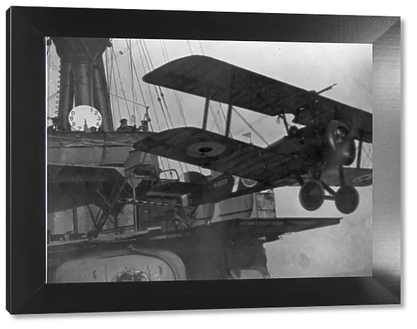 A Sopwith Pup of the RNAS taking-off