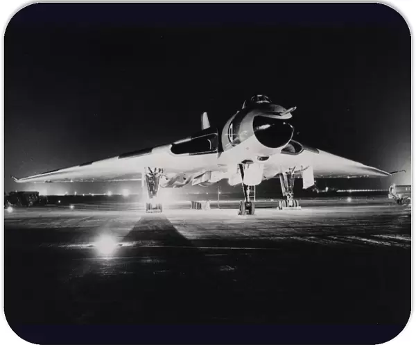Avro Vulcan B2 at night