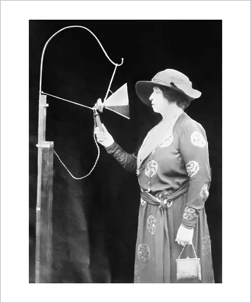 Demonstration of the wireless telephone