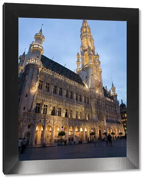Evening, Hotel de Ville, Grand Place, Brussels, Belgium, Europe
