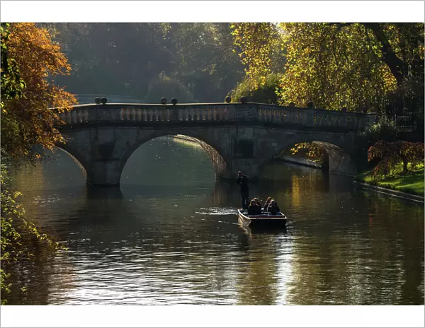 Clare Bridge in the Backs on an autumn day. Cambridge University, Cambridge, Cambridgeshire