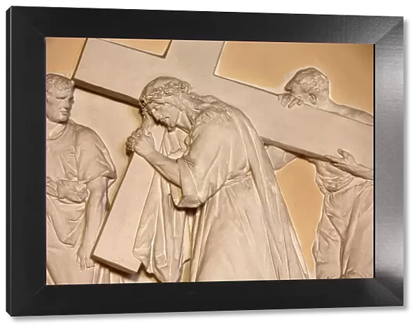 Fifth Station of the Cross, Simon helps Jesus to carry the cross, St