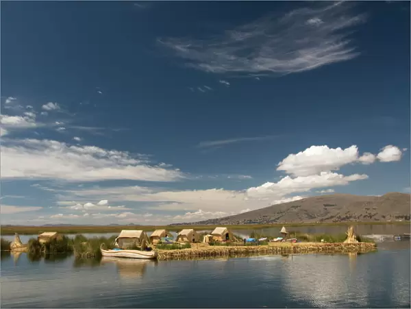 The floating islands of the Uros people, Lake Titicaca, Peru, South America