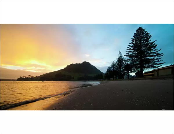 Mount Maunganui sunset, Tauranga, North Island, New Zealand, Pacific