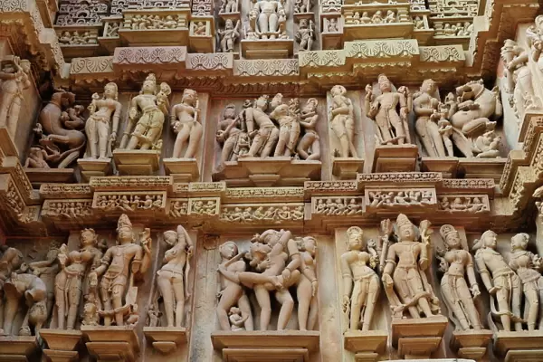 Erotic sculptures on the walls of Western group of monuments, Khajuraho, UNESCO World Heritage Site, Madhya Pradesh, India, Asia