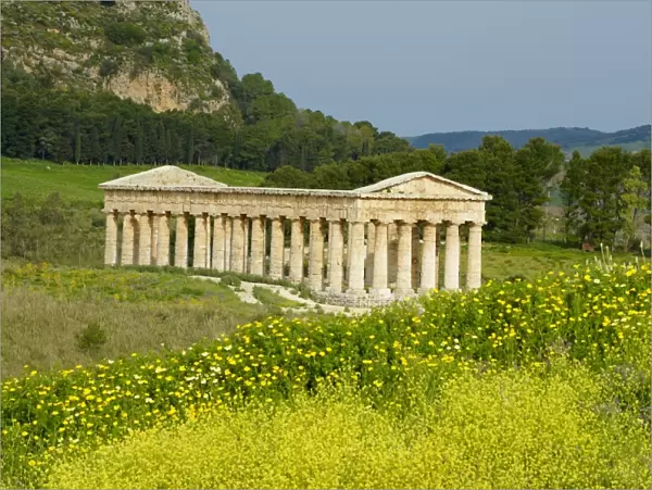 Greek temple, Segesta, Trapani District, Sicily, Italy, Europe
