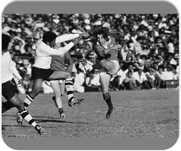 Ian McGeechan kicks ahead for the British Lions against Fiji in 1977