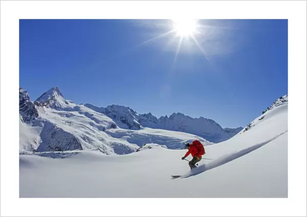 Freeride skier, Chamonix-Zermatt, Swiss Alps, Switzerland
