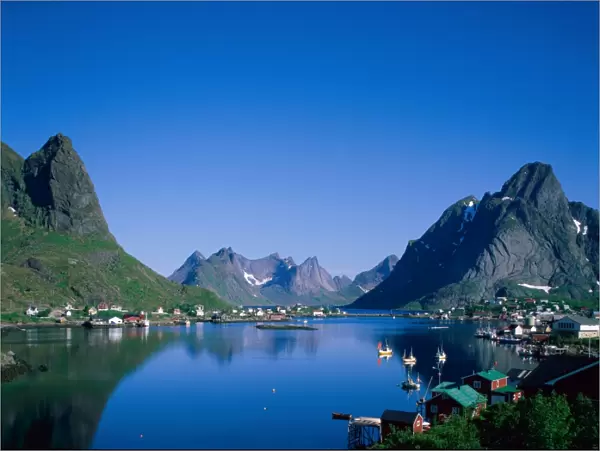 Typical Scenery  /  Mountains & Sea, Reine, Lofoten Islands, Norway