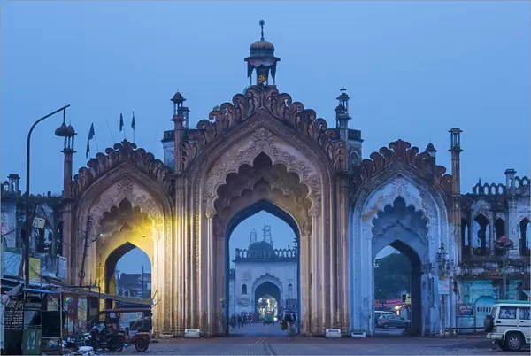 India, Uttar Pradesh, Lucknow, Gate in the old city