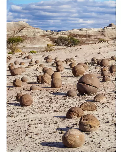 Cancha de bochas, Bowls Pitch Rock Formation, Ischigualasto Provincial Park, UNESCO