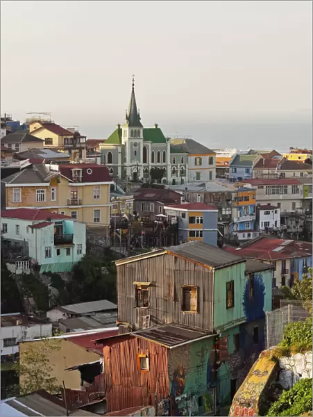 Chile, Valparaiso, Elevated view of the historic quarter Cerro Concepcion, declared