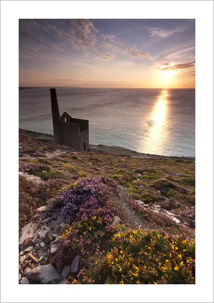 Cornish sunset, St Agnes, Cornwall, England. Summer
