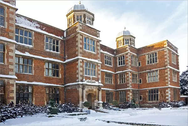 Lincolnshire, UK. Snow covers the front of Doddington hall