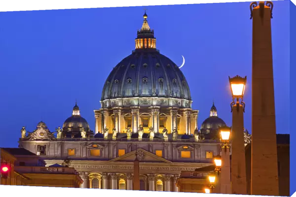 St Peters Dome, Rome, Lazio, Italy, Europe