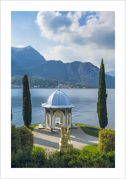 Villa Melzi, Bellagio, Como lake, Lombardy, Italy. Moorish kiosk on the lakefront
