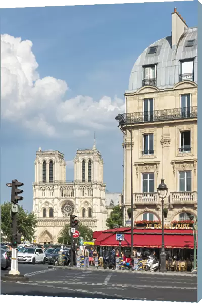 Cafe at Place St. Michel & Notre Dame cathedral, Rive Gauche, Paris, France