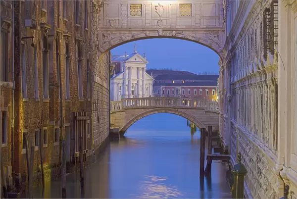 Bridge of Sighs, Venice, Veneto, Italy, Europe