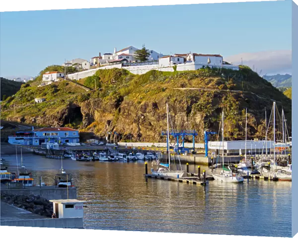 Portugal, Azores, Santa Maria, Vila do Porto, View from harbour towards old town