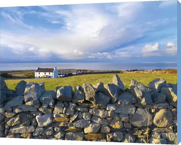 Ireland, Co. Donegal, Fanad, House and stone wall