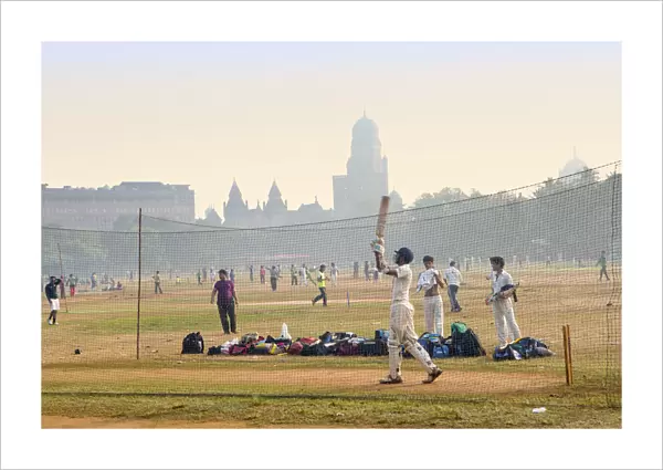 India, Maharashtra, Mumbai, cricket practice at the Azad Maidan park in Churchgate