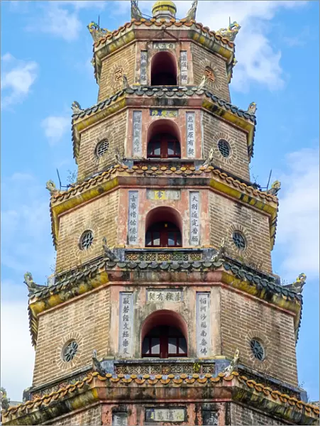 Thien Mu Pagoda (Chua Thien Mụ), Huế