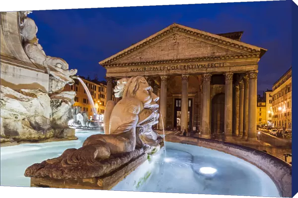 Night view of Pantheon and fountain at Piazza della Rotonda, Rome, Lazio, Italy