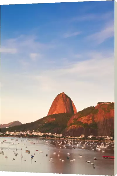 Brazil, Rio De Janeiro, Botafogo, View of Sugar Loaf