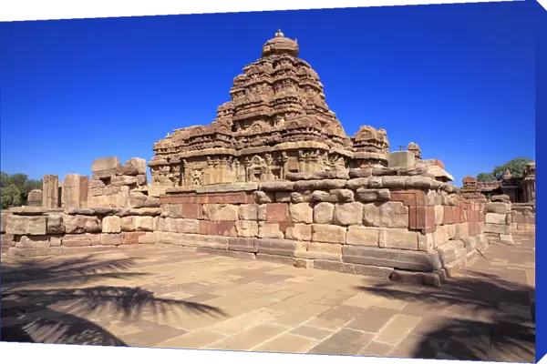 Hindu temple (8th century), Pattadakal, Karnataka, India