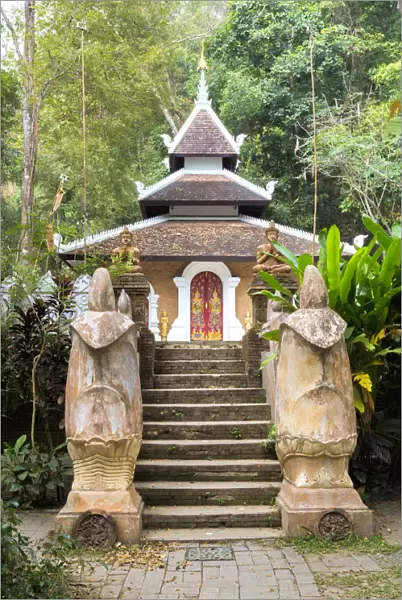 South East Asia, Thailand, Lanna, Chiang Mai, Doi Suthep, Wat Pha Lat - a Burmese