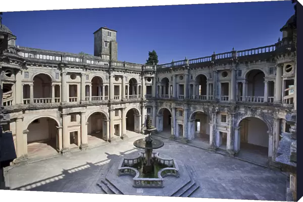Main Cloister, Convento de Cristo (UNESCO world Heritage), Tomar, Ribatejo, Portugal