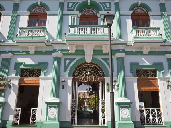 Nicaragua, Granada, Calle La Calzada, Hotel Dario