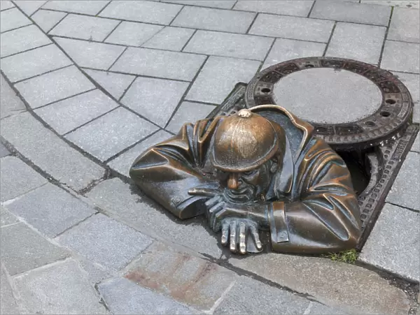 Slovakia, Bratislava, Old Town, Viktor Hulik Bronze Statue on Panska Street