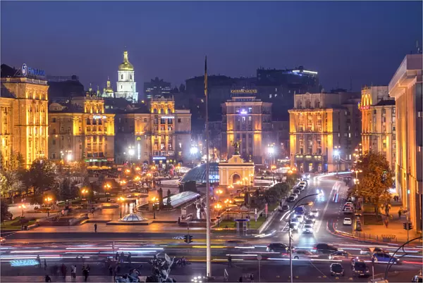 Ukraine, Kyiv, Maidan Nezalezhnosti (Independence Square), Maidan Square