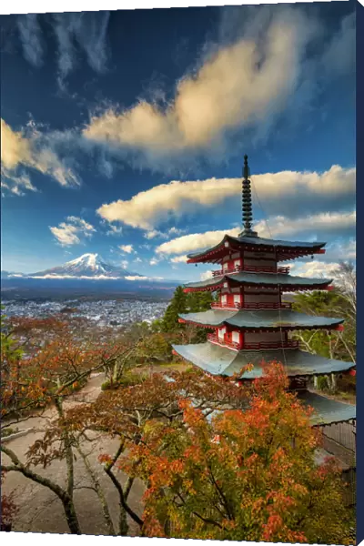 Chureito Pagoda & Mt. Fuji in Autumn, Fujiyoshida, Yamanashi Prefecture, Japan