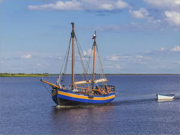 Sailing ship, Lake Ilmen, Veliky Novgorod, Russia