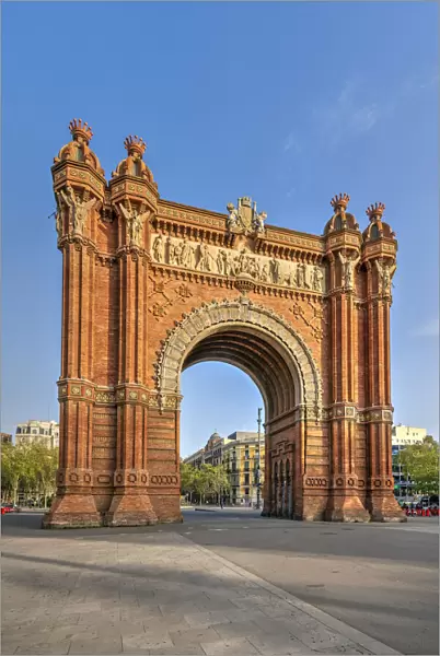 Arc de Triomf triumphal arch, Barcelona, Catalonia, Spain