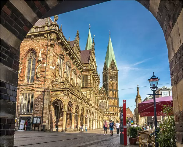 Town hall and St. Petri Cathedral on the market square, Bremen, Germany