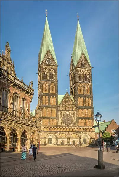 St. Petri Cathedral on the market square, Bremen, Germany