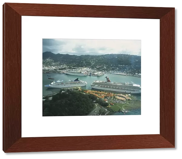 20017710. WEST INDIES St Lucia Castries View over town and Port Castries with cruise ships