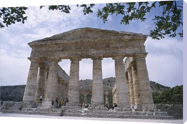 20080577. ITALY Sicily Segesta Doric Temple