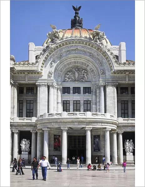20088682. MEXICO Mexico City Palacio de las Bellas Artes
