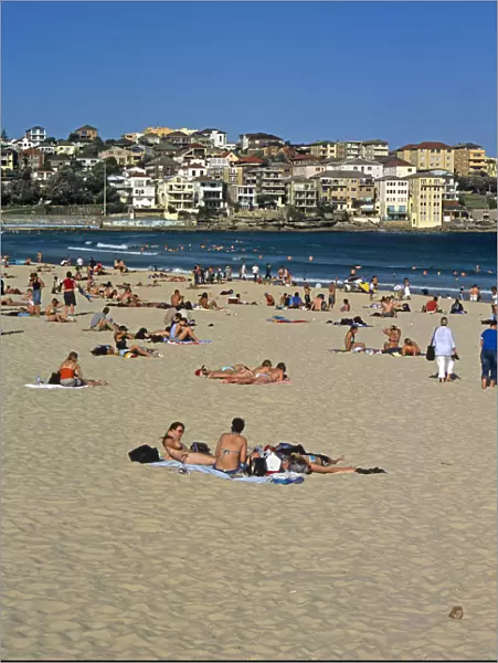 20085785. AUSTRALIA New South Wales Sydney Bondi Beach
