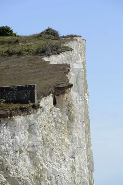 England, East Sussex, Birling Gap, Cliff face showing erosion and cracks