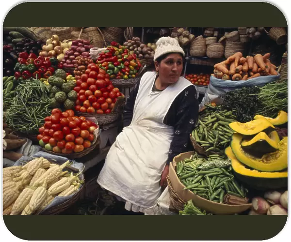 10086982. BOLIVIA Sucre Fruit and vegetable stall with women stall holder
