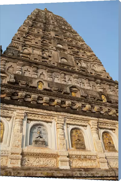 India, Bihar, Bodhgaya, Mahabodhi Temple in Bodhgaya