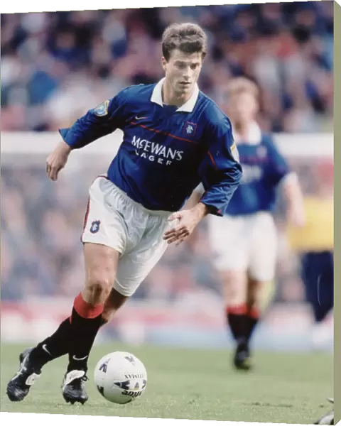 Rangers vs Aberdeen: A Classic Scottish Premier League Clash - Brian Laudrup's Legendary Performance